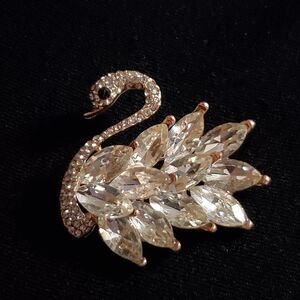 Rose Gold-tone White/Clear Crystal Swan Brooch